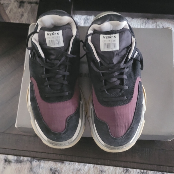 Balenciaga Triple S low trainers main image 9